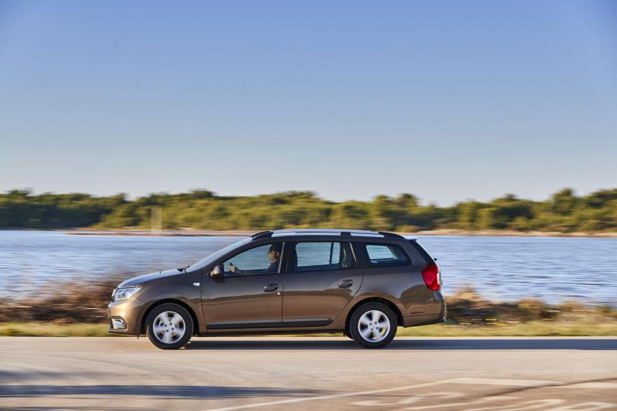  Dacia Logan MCV 2016 года  (фото 6 из 33)